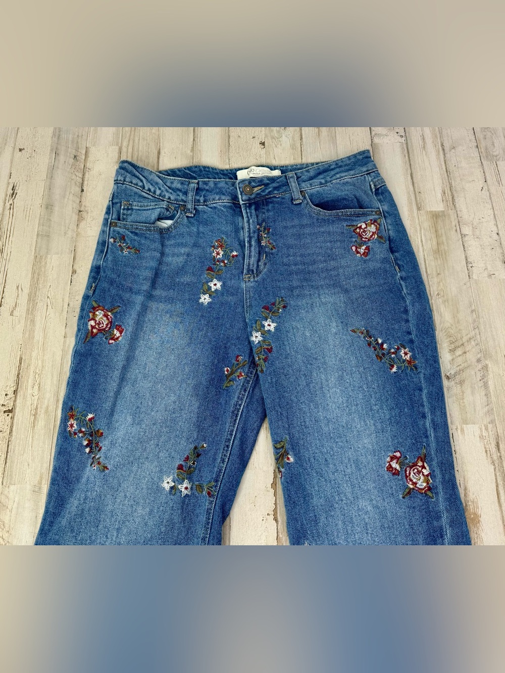 Cato Collection Limited Edition Jeans Women's 12 (32x26) Blue Straight Floral - Picture 2 of 11